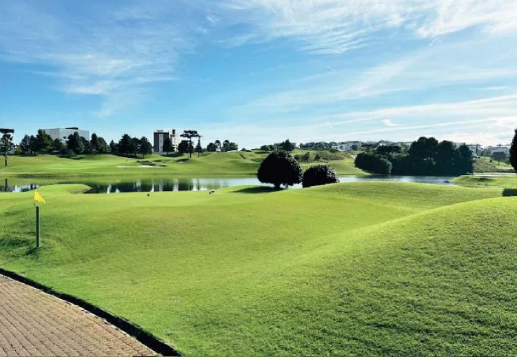 Campo de golfe do Alphaville Graciosa Clube